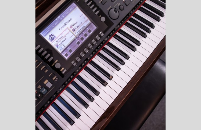 Used Yamaha CVP309 Polished Mahogany Digital Piano Complete Package (SN:GBRCLY01014) - Image 8